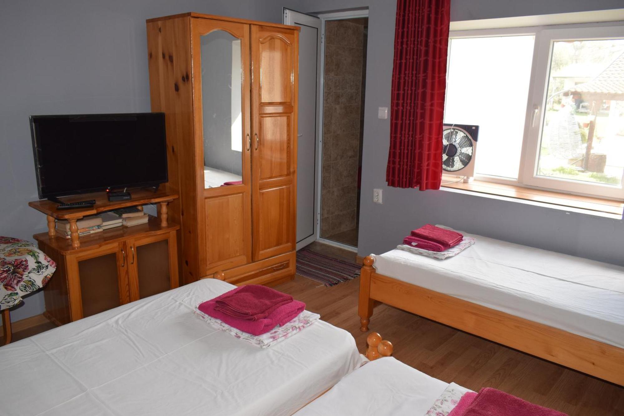 Hotel Draganov House Durankulak Esterno foto